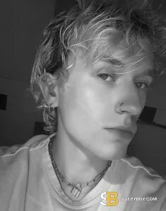 male rent boy London Ollie