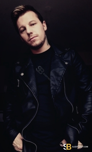 Bisexual Escort Xander 35yr - role
