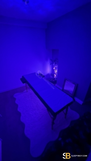 Bisexual Escort David-karl-masseurs 23yr - licking