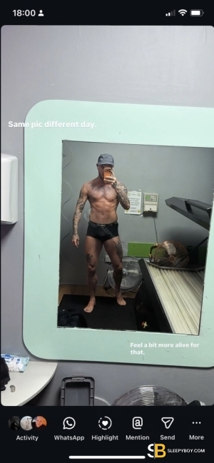 Gay Escort Atlas 32yr - role