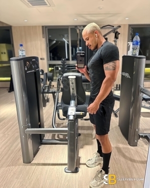 Bisexual Escort Marcello 27yr - role