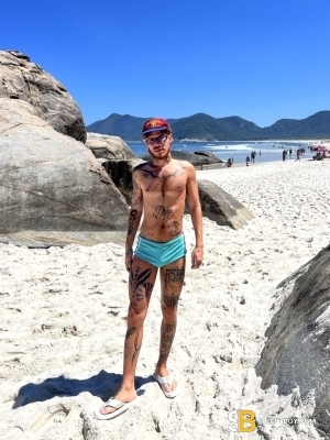 Gay Escort Conrado 27yr - role