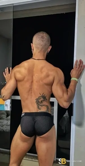 Gay Escort Samuel 27yr - sucking