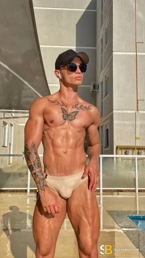 Gay Escort Samuel 27yr - role