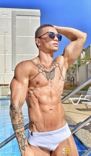 Gay Escort Samuel 27yr - sucking