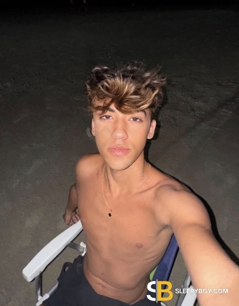 male escort London Cayque