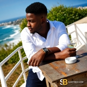 Gay Escort Aliou 25yr - trios