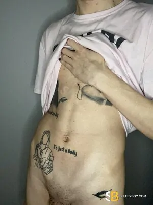 Gay Escort Natan 25yr - sucking
