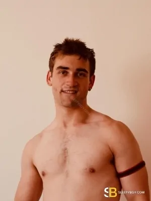 Gay Escort Max 22yr - sucking