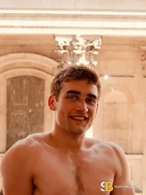 Gay Escort Max 22yr - sucking