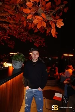 Bisexual Escort Alessio 25yr - role