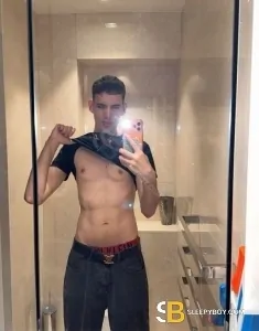 male rent boy Brighton Noah