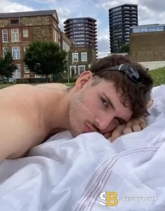 male rent boy London Noah