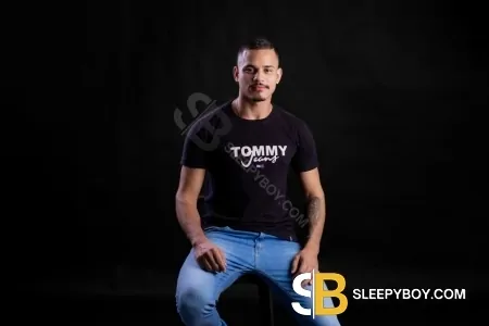 Bisexual Escort Samuel 22yr - sucking