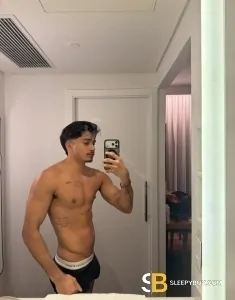 male rent boy London Guilherme