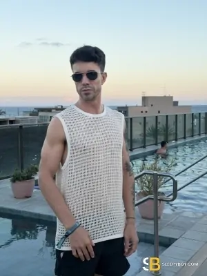 Bisexual Escort Caio Henrique 26yr - sucking