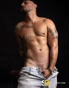 male escort Walton Daniel Best Latin Boy