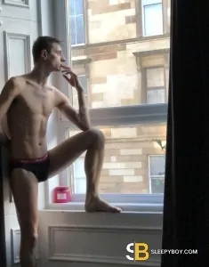 male rent boy Glasgow Antoine