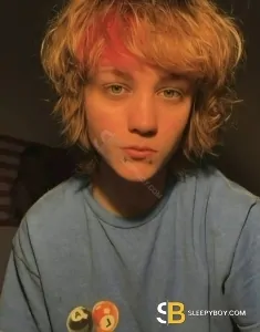 transgender (FTM) rent boy Aberdeen Ben