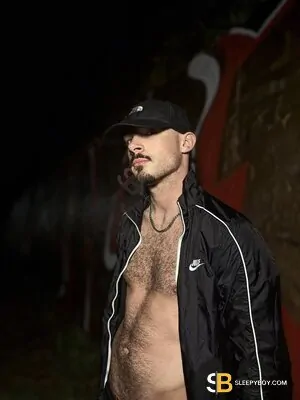 Gay Escort Theo 25yr - masseur