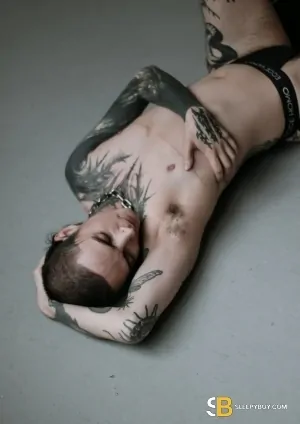 Bisexual Escort Silas 29yr - licking