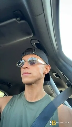 Gay Escort Jack 22yr - sucking