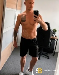 male escort Manchester Ryan