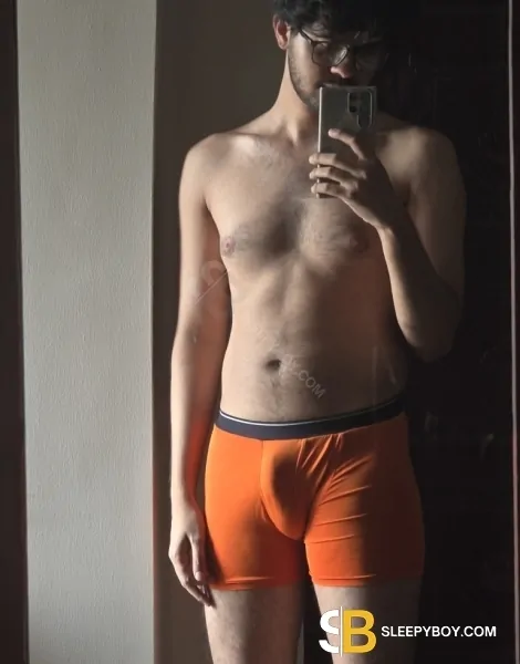 male escort Ilford Nik Corriender