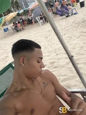 Bisexual Escort Miguel Silva 21yr - sucking