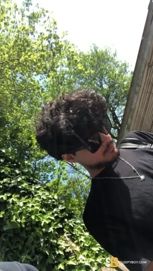 Gay Escort Basem 20yr - trios