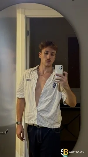 Bisexual Escort Guilherme 21yr - role