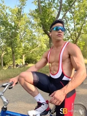Gay Escort Flaviano 26yr - role