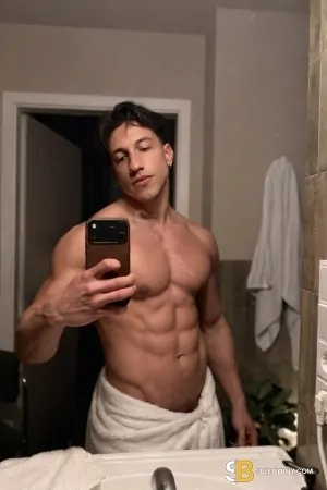 Gay Escort Flaviano 26yr - role