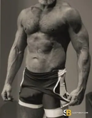 Bisexual Escort Ethan 49yr - licking