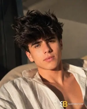 Bisexual Escort Gustavo 20yr - sucking