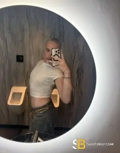 male escort Manchester Valentino