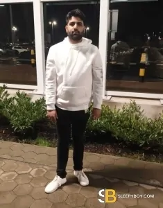male escort Leeds Sidi