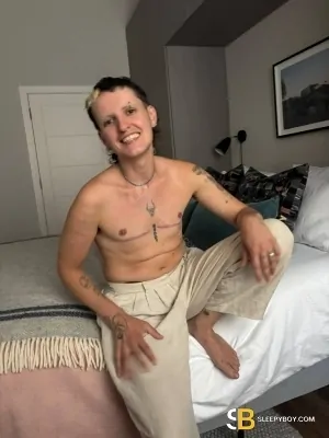 Bisexual Escort Leo 25yr - role