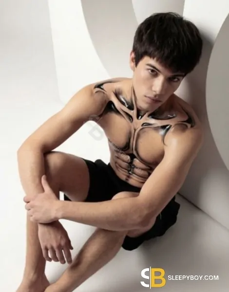 male escort London Ares_reiv