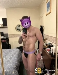 transgender (FTM) boypussy escort Leeds Frankie