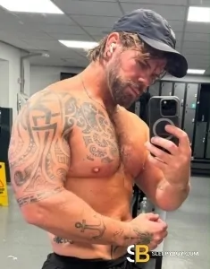 male rent boy Manchester Hugo
