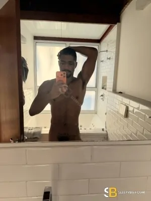 Gay Escort Caio 28yr - sucking