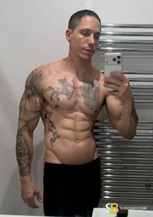 Bisexual Escort Claudio 37yr - role