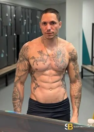 Bisexual Escort Claudio 37yr - sucking