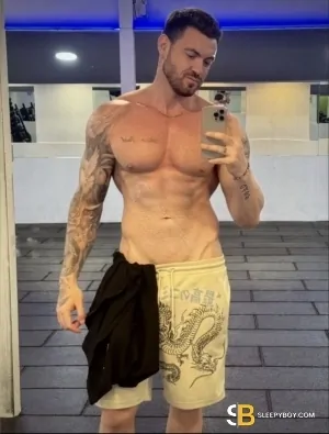 Bisexual Escort Blaine 25yr - role