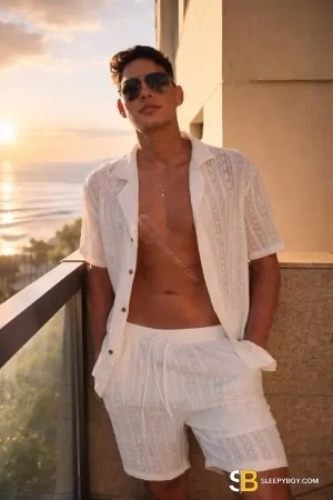 Bisexual Escort Ryan 29yr - licking