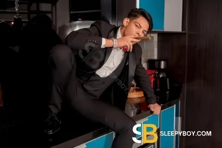 Bisexual Escort Ryan 29yr - role