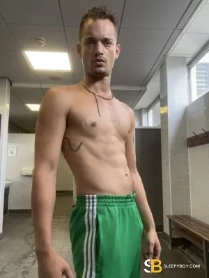 Gay Escort Matt 34yr - role
