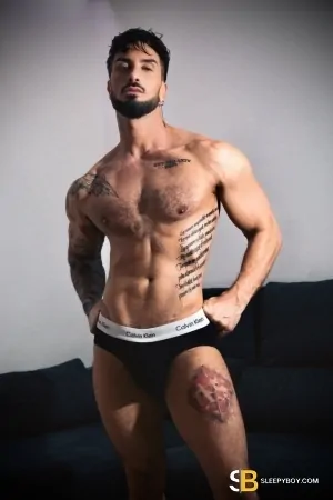 Bisexual Escort Jonatan 36yr - role
