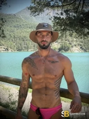 Bisexual Escort Jonatan 36yr - role